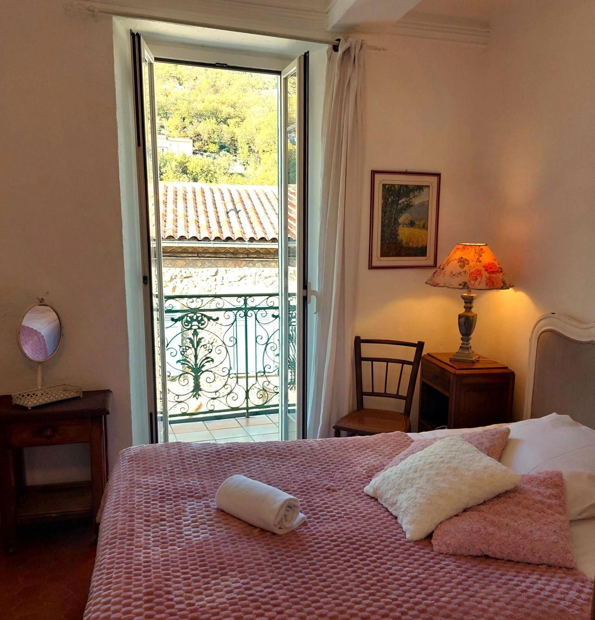 Les Gites De Bouyon Bagian luar foto